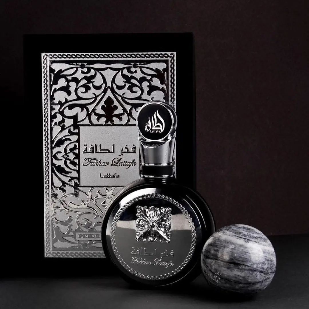 Lattafa Fakhar Black